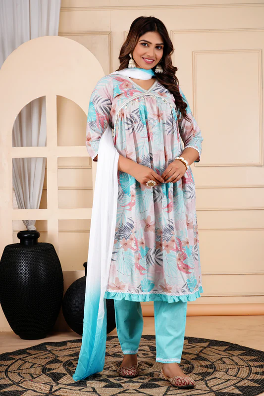 Women Solid Viscose Rayon Anarkali Kurta7